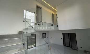 Imagem 3: Sobrado Alto Padrão