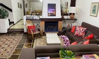 Imagem 7: Casa Alto Padrão - Localização privilegiada