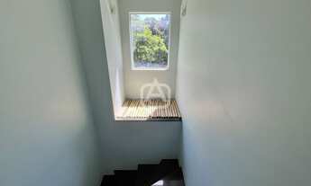 Imagem 3: Sobrado à venda no bairro Osasco - Colombo/PR