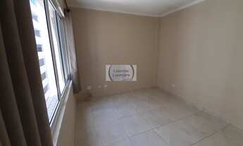 Imagem 4: Sala living reformada na avenida da praia