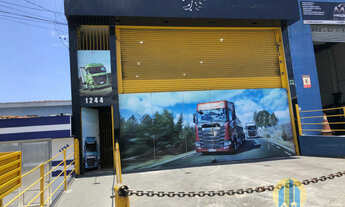 Imagem: Galpão e Kitnets à Venda em Barueri /