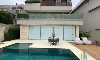 Imagem 2: Casa à venda no bairro Tamboré - Barueri/SP