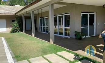 Imagem 2: Linda Chácara, 3 dormitórios, 1 suítes, 4 banheiro, 6 vagas na garagem, 2040M² de Área Con