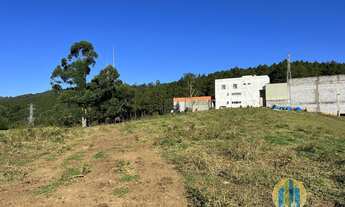 Imagem 3: Terreno à venda no bairro Suru - Santana de Parnaíba/SP