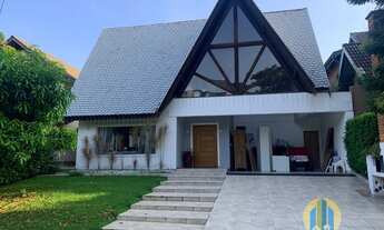 Imagem: Lindíssima Casa, 4 dormitórios, 1 suítes