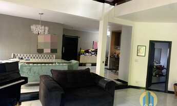 Imagem 3: Lindíssima Casa, 4 dormitórios, 1 suítes, 5 banheiro, 4 vagas na garagem, 520M² de Área Co