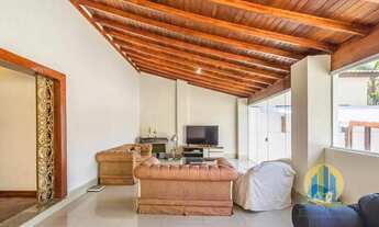 Imagem 7: Belíssima Casa, 4 dormitórios, 2 suíte, 3 banheiro