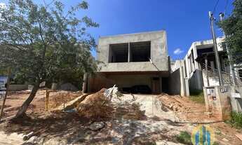 Imagem: Casa a venda no Condomínio New Ville