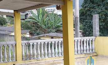 Imagem 5: Linda Casa, 3 dormitórios, 2 banheiro, 4 vagas na garagem, 255M² de Área Construída, 167M²