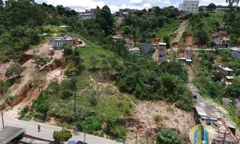 Imagem: Terreno á Venda em Santana de Parnaíba/