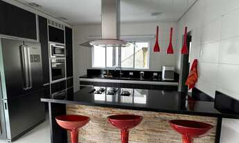 Imagem 4: Casa à venda no bairro Suru - Santana de Parnaíba/SP