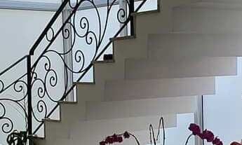 Imagem 5: Casa em Condomínio à Venda em Santana de Parnaíba / SP