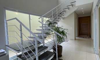 Imagem 7: Linda Casa, 3 dormitórios, 1 suítes, 2 banheiro, 2 vagas na garagem