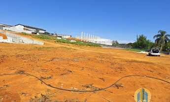 Imagem 2: Área à venda no bairro Água Espraiada (Caucaia do Alto) - Cotia/SP