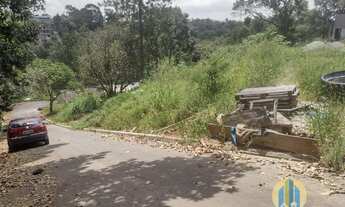 Imagem: Terreno à Venda em Santana de Parnaíba/SP