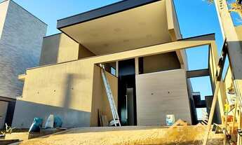 Imagem: Casa no Condomínio Portal do lago