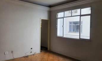 Imagem 4: Apartamento 2 Quartos na Quadra da Praia de Icaraí – 90m², Sol da Manhã e 1 Vaga!