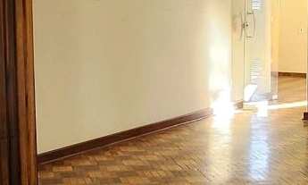 Imagem 5: Linda Casa no centro de Mogi Mirim com 4 dormitórios