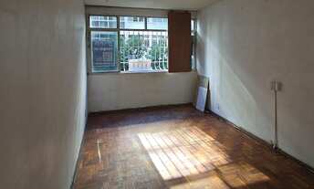 Imagem 6: Amplo Apartamento com 3 Quartos e 105m² em Localização Privilegiada de Icaraí – Niterói