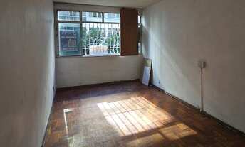 Imagem 4: Amplo Apartamento com 3 Quartos e 105m² em Localização Privilegiada de Icaraí – Niterói