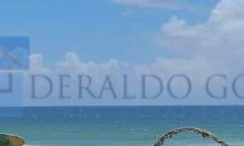 Imagem: Terreno na beira da praia com casa em Condomínio