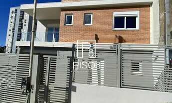 Imagem: Sobrado à venda no bairro Santa Catarina