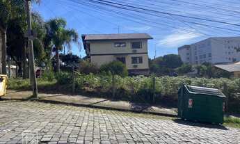 Imagem: Terreno à venda no bairro Petrópolis
