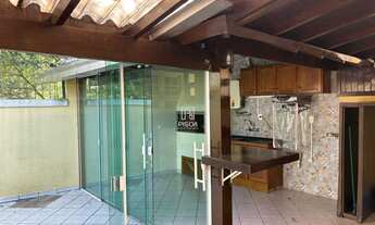 Imagem 2: Sobrado à venda no bairro Desvio Rizzo - Caxias do Sul/RS