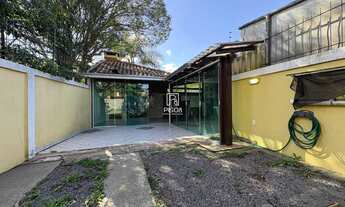 Imagem 4: Sobrado à venda no bairro Desvio Rizzo - Caxias do Sul/RS