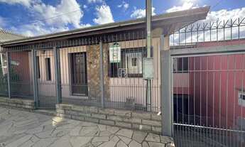 Imagem: Casa à venda no bairro Cinqüentenário