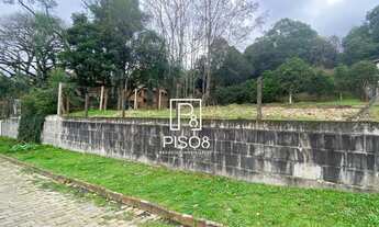 Imagem: Terreno pronto para construir