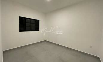 Imagem 5: Linda casa à venda com 3 quartos, sendo 1 suíte em bairro aberto com ótima localização