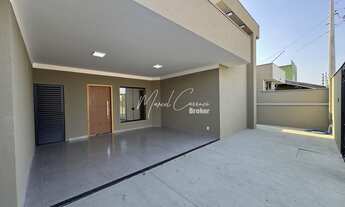 Imagem 2: Linda casa à venda com 3 quartos, sendo 1 tipo apartamento, bem localizada na parte alta d