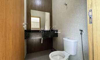 Imagem 5: Linda casa à venda com 3 quartos, sendo 1 tipo apartamento, bem localizada na parte alta d