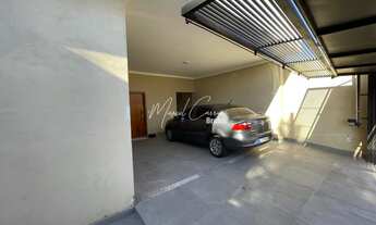 Imagem: Casa à venda bem localizada na avenida