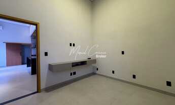 Imagem 3: Belíssima casa à venda com 3 suítes, sendo 1 suíte máster com closet, cozinha Gourmet com