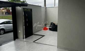 Imagem 4: Linda casa à venda com 3 quartos, sendo 1 suíte, bem localizada em bairro aberto