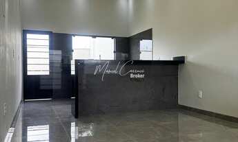 Imagem 7: Linda casa à venda com 3 quartos, sendo 1 suíte, bem localizada em bairro aberto