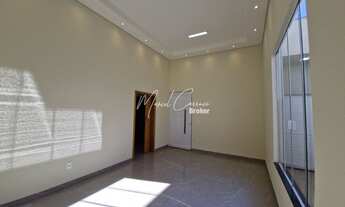 Imagem 3: Linda casa à venda com 3 quartos, sendo 1 suíte, área Gourmet e com 144,00m²