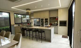 Imagem 6: Condomínio Village Damha III - Lindíssimo sobrado à venda, com 3 suítes, área Gourmet e pi