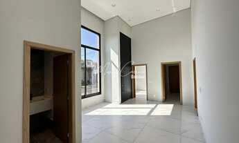 Imagem 5: Condomínio Village Damha III - Casa Alto Padrão com 3 suítes sendo 1 com closet