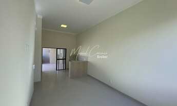 Imagem 5: Linda casa à venda com 2 quartos, área Gourmet com churrasqueira e piscina