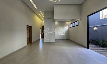 Imagem 3: Condomínio Village Damha I - Belíssima casa à venda com 3 suítes, sendo 1 suíte máster com