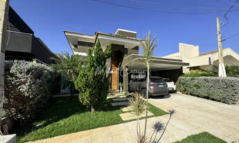 Imagem 2: Condomínio Village Damha III - Sobrado com 3 suítes sendo 1 master, área gourmet com pisci