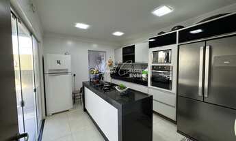 Imagem 7: Condomínio Village Damha III - Sobrado com 3 suítes sendo 1 master, área gourmet com pisci