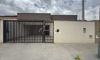 Imagem: Casa à Venda com 2 Suítes no Regissol