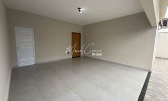 Imagem 2: Casa à Venda com 2 Suítes no Regissol em Mirassol/SP