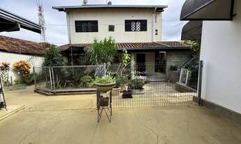 Imagem: Lindo sobrado à venda com 3 quartos, sendo