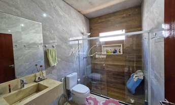 Imagem 6: Linda casa à venda em bairro aberto, com 2 quartos, sendo 1 suíte, espaço para área Gourme