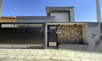 Imagem: Linda casa à venda, com 3 dormitórios